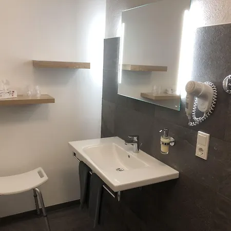 招待所 Weingut Bastian 布劳讷贝格