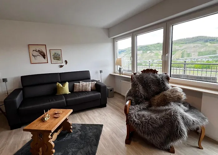 Weingut Bastian Gasthuis 3*