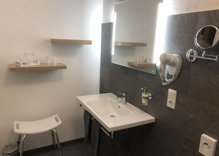 בית הארחה Weingut Bastian בראונברג